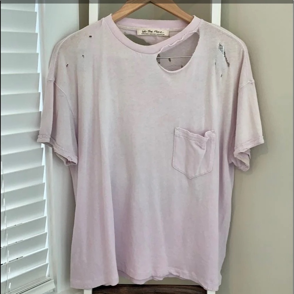 🌸We The Free Distressed Top - Lilac🌸